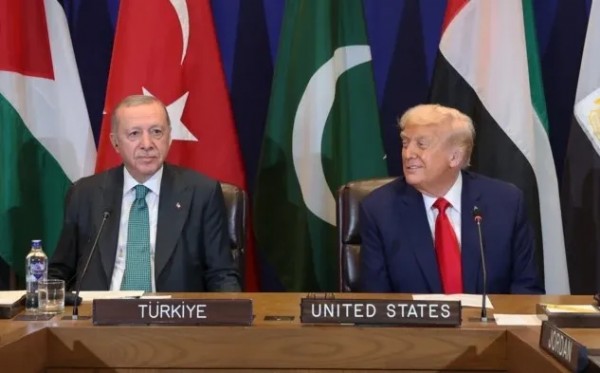 İngiliz basınında dikkat çeken analiz! Trump'ın kararında Türkiye'nin diplomatik başarısı